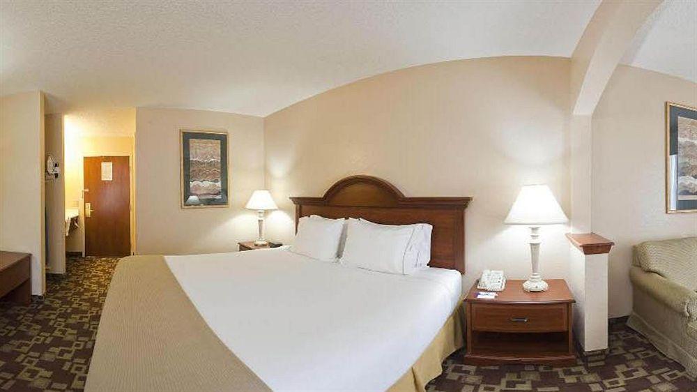 Country Inn & Suites By Radisson, Shelby, Nc Buitenkant foto